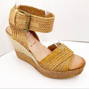 {M & P Maypol} Woven Platform Wedge Espadrilles